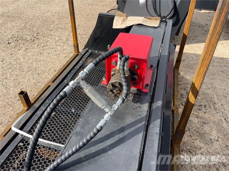 GIYI GY-VB79 73 in Vibrating Skid Steer Screening Korpe za prosijavanje