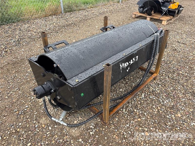  GIYI GY-VR59 59 in Skid Steer Vibratory Roller (Un Valce