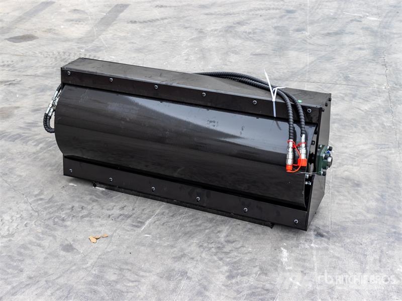 GIYI GY-VR59 59 in Skid Steer Vibratory Roller (Un Valjarji