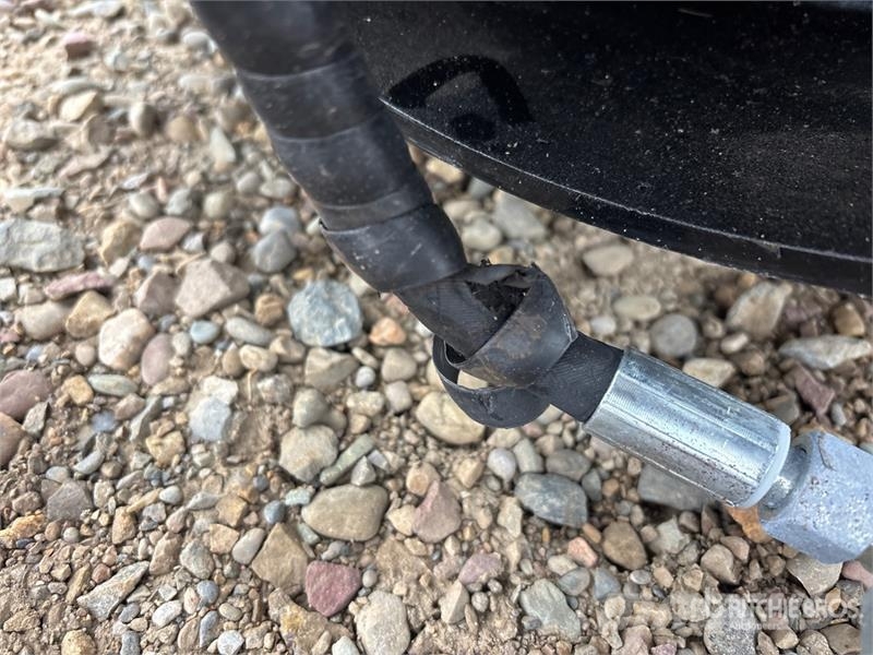  GIYI GY-VR59 59 in Skid Steer Vibratory Roller (Un Valce
