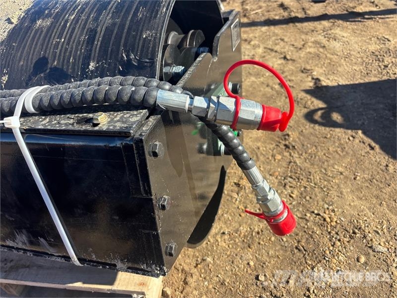 GIYI GY-VR59 59 in Skid Steer Vibratory Roller (Un Rollers