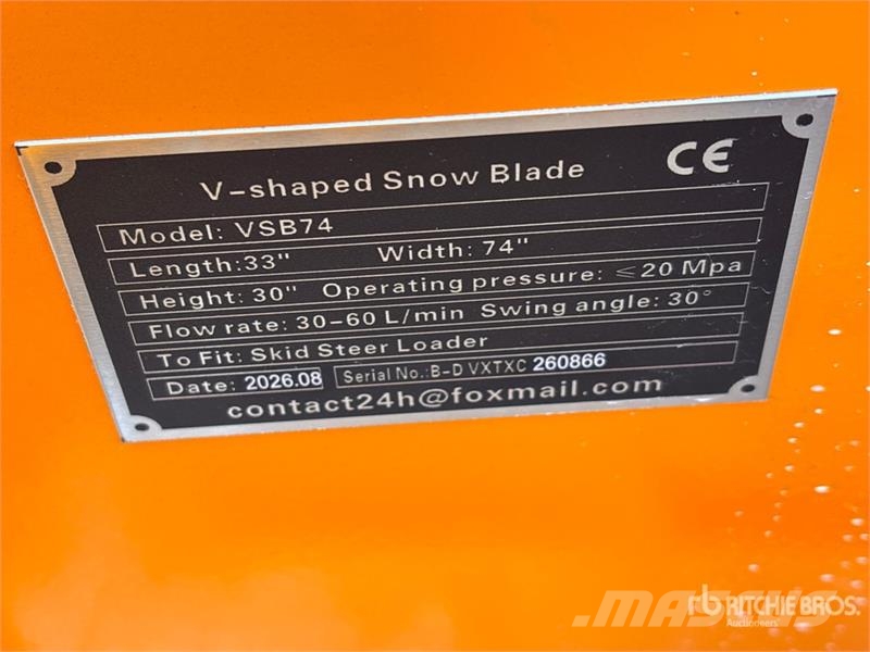 GIYI GY-VSB74 74 in V-Shaped Skid Steer Snow Blade Kar küreme biçaklari