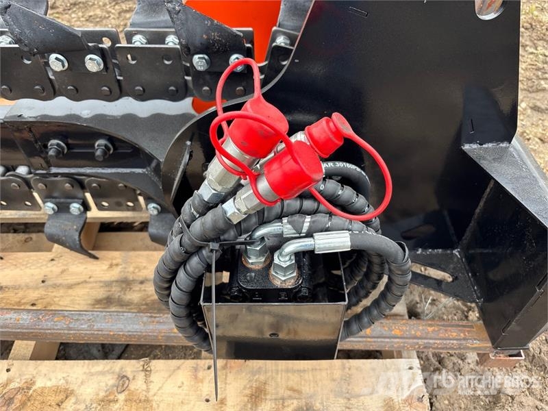  GIYI GY-X39 39 in Mini Skid Steer Trencher (Unused ماكينات حفر خنادق