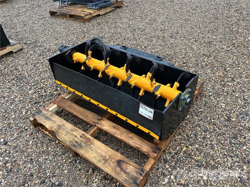 GIYI GY-XGJ 40 in Mini Skid Steer Tiller (Unused) Почвеные фрезы