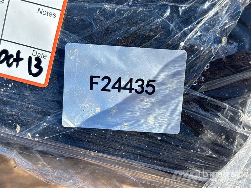 GIYI GY-XHC Mini Skid Steer Forks (Unused) Forche