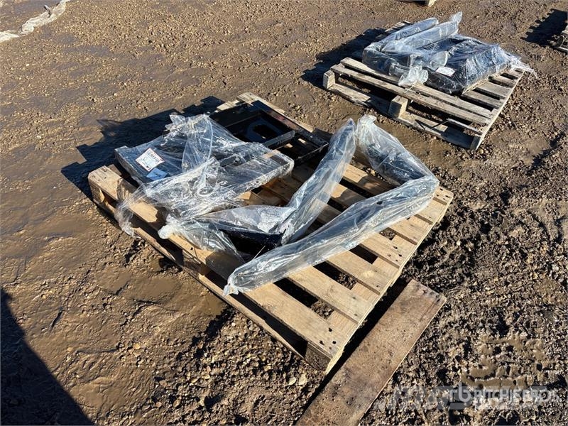 GIYI GY-XHC Mini Skid Steer Forks (Unused) Forche