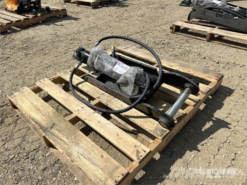GIYI GY-XJ3T 10 in Hydraulic Excavator Thumb (Unus Godet