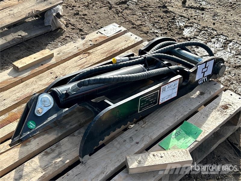  GIYI GY-XJ3T 28 in Cat 3T Hydraulic Excavator Thum دلاء