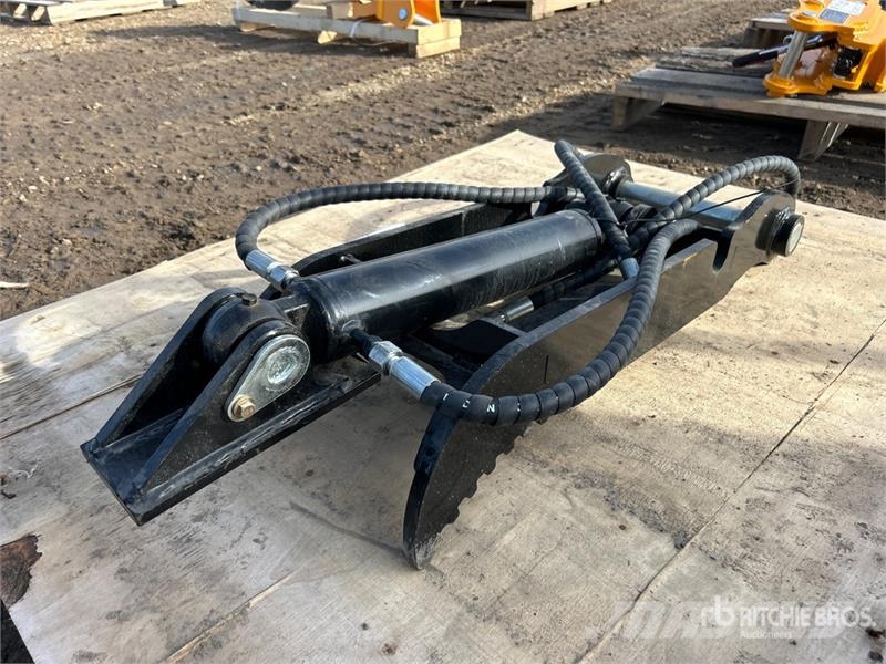 GIYI GY-XJ3T 28 in Cat 3T Hydraulic Excavator Thum Schaufeln