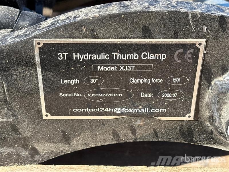  GIYI GY-XJ3T 30 in Hydraulic Excavator Thumb (Unus Kanalak