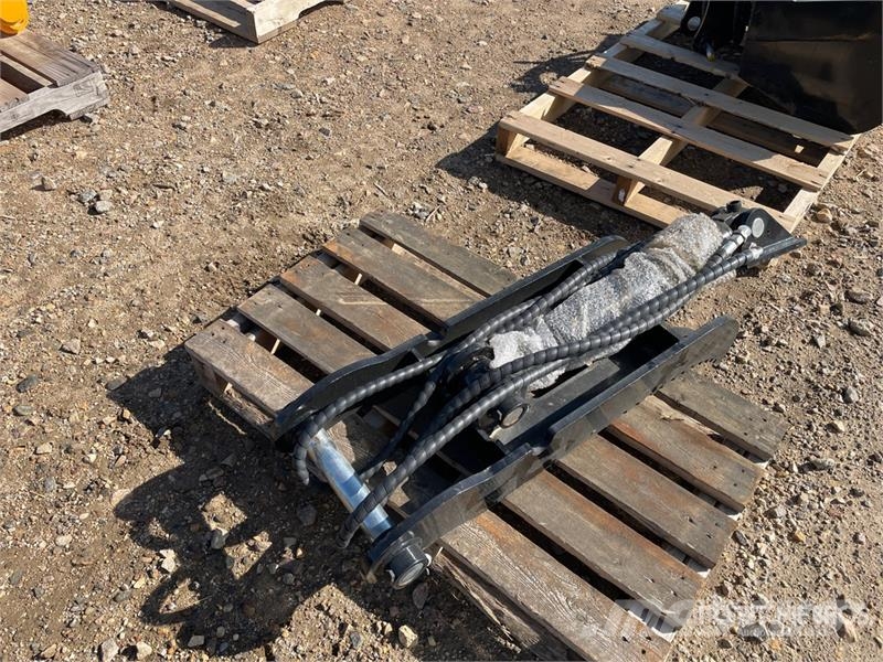 GIYI GY-XJ3T CAT Hydraulic Excavator Thumb (Unused 挖斗