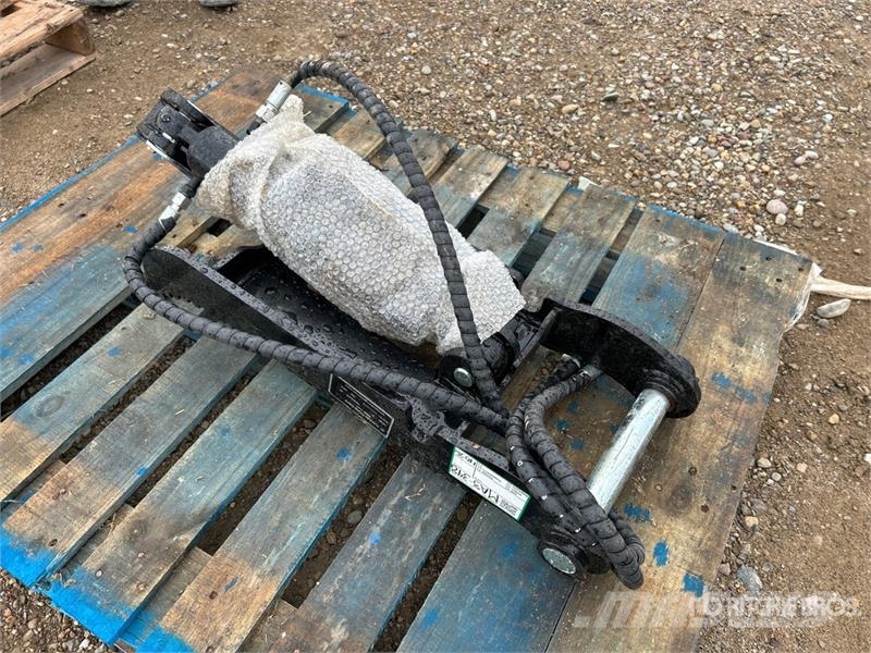  GIYI GY-XJ3T Hydraulic Excavator Thumb (Unused) 挖斗