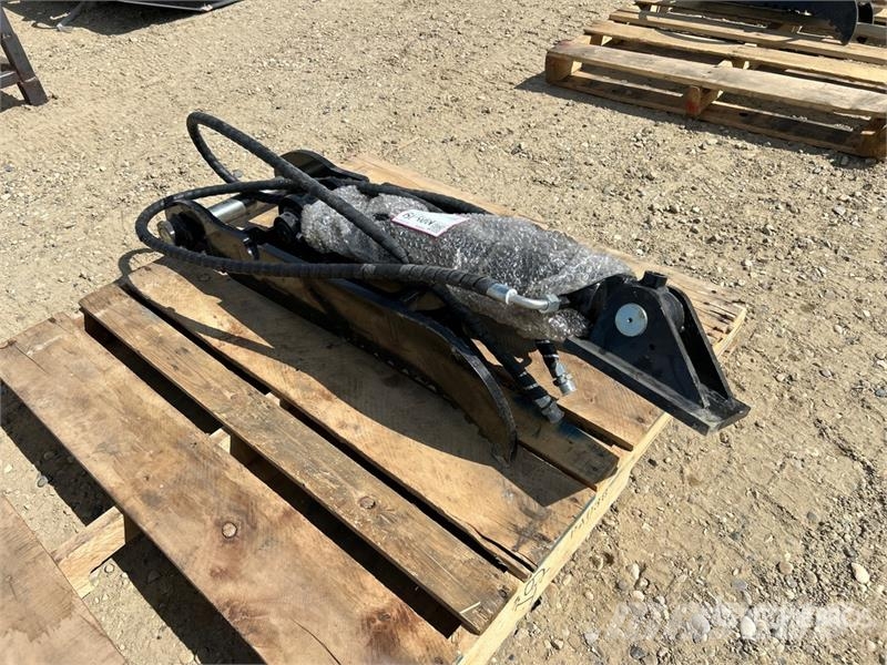 GIYI GY-XJ5T 10 in Hydraulic Excavator Thumb (Unus Godet