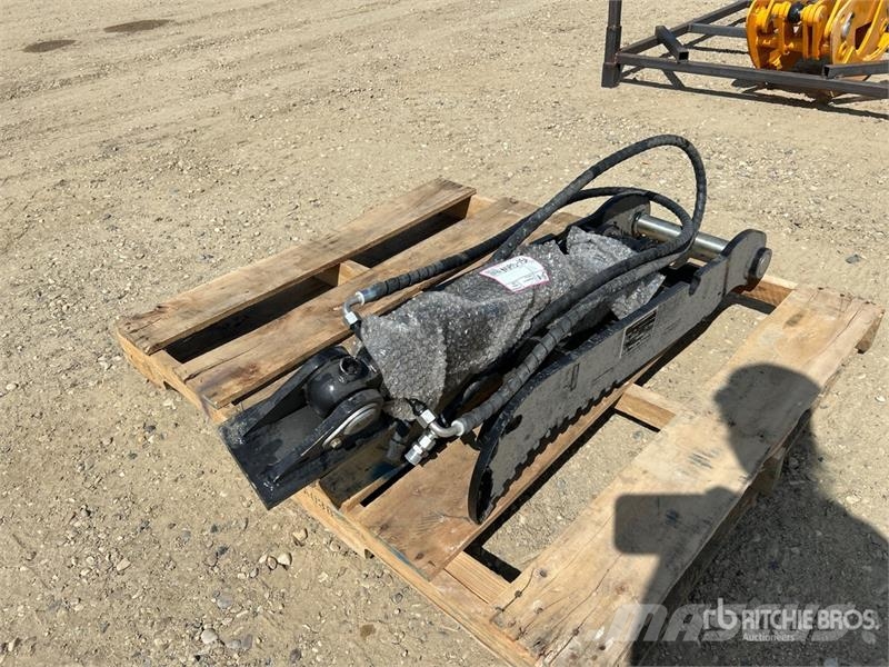 GIYI GY-XJ5T 10 in Hydraulic Excavator Thumb (Unus Godet