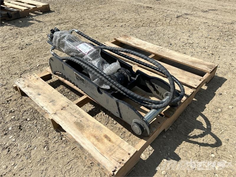 GIYI GY-XJ5T 10 in Hydraulic Excavator Thumb (Unus Godet