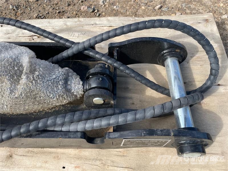 GIYI GY-XJ5T CAT Hydraulic Excavator Thumb (Unused 挖斗