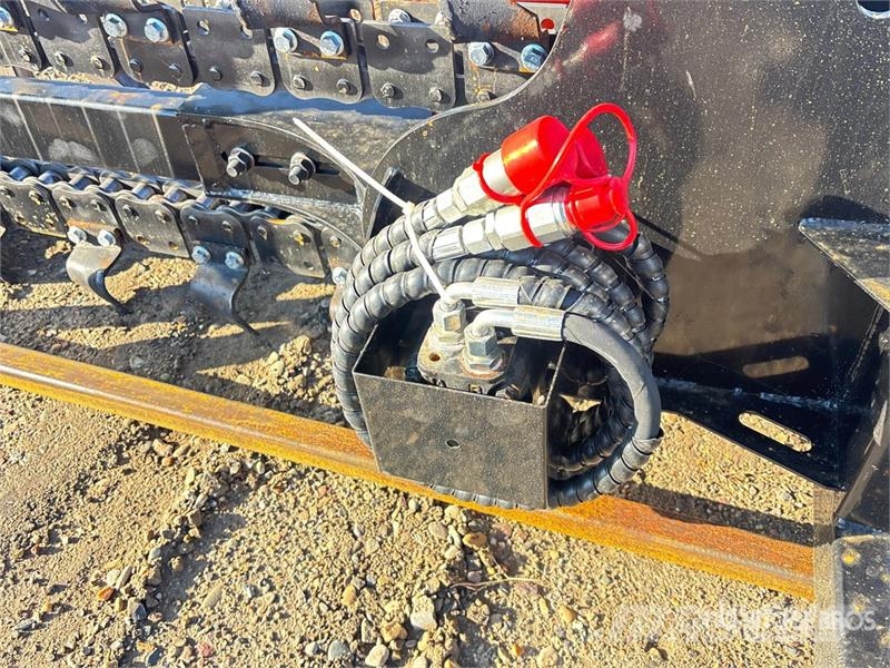 GIYI GY-Y D380 39 in Skid Steer Trencher (Unused) Kedjegrävmaskiner