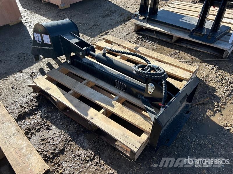 GIYI GY-ZWB 59 in Mini Skid Steer Backhoe (Unused) Tieflöffel