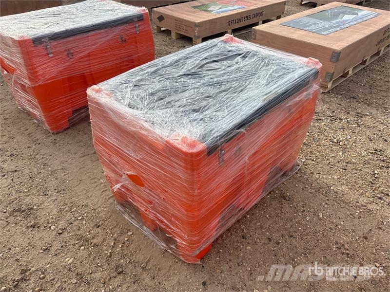  GLDP480 116 gal Poly Fuel Tank (Unused) Fuel and additive tanks