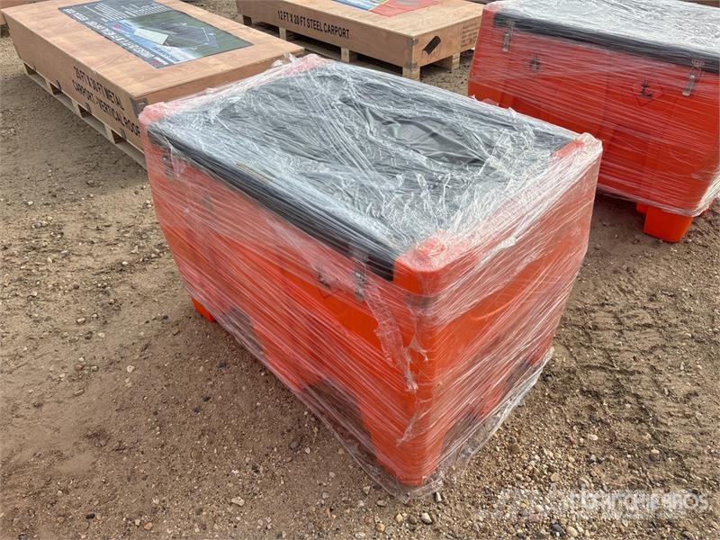  GLDP480 116 gal Poly Fuel Tank (Unused) Fuel and additive tanks