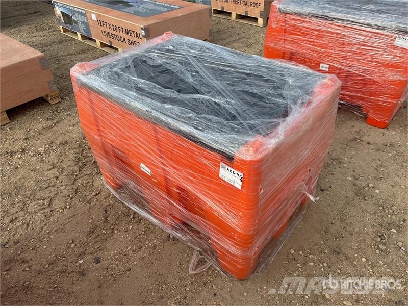  GLDP480 116 gal Poly Fuel Tank (Unused) Fuel and additive tanks