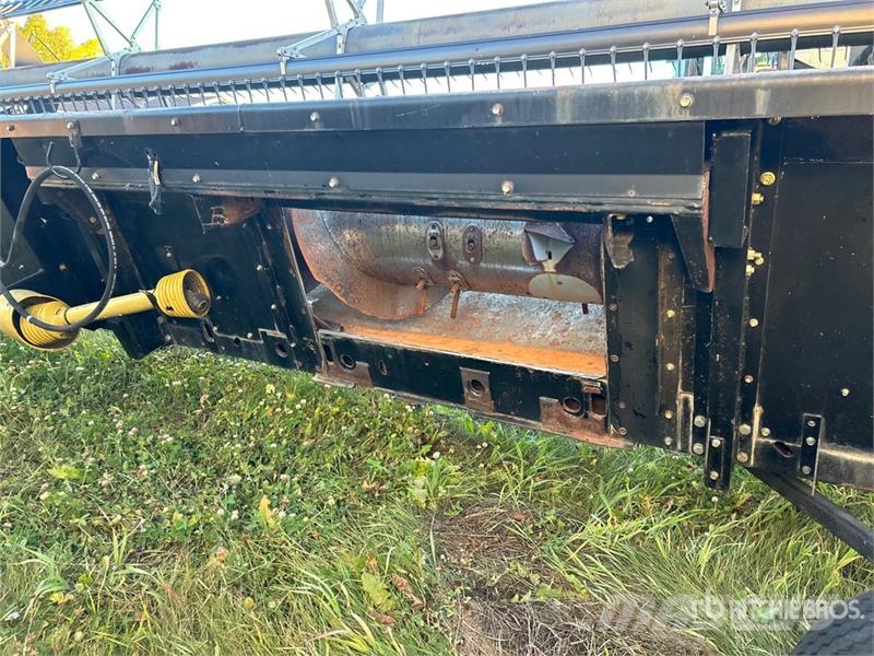 Gleaner 330 30 ft Rigid Combine Header Κεφαλές θεριζοαλωνιστικών μηχανών