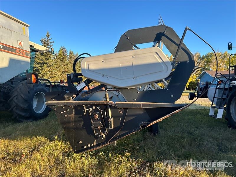 Gleaner 330 30 ft Rigid Combine Header Κεφαλές θεριζοαλωνιστικών μηχανών
