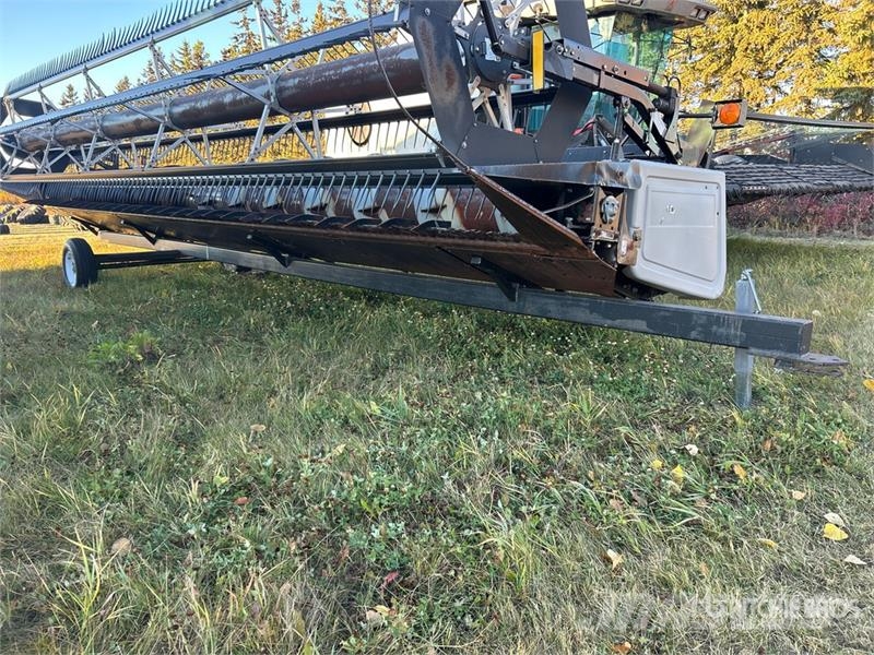 Gleaner 330 30 ft Rigid Combine Header Κεφαλές θεριζοαλωνιστικών μηχανών