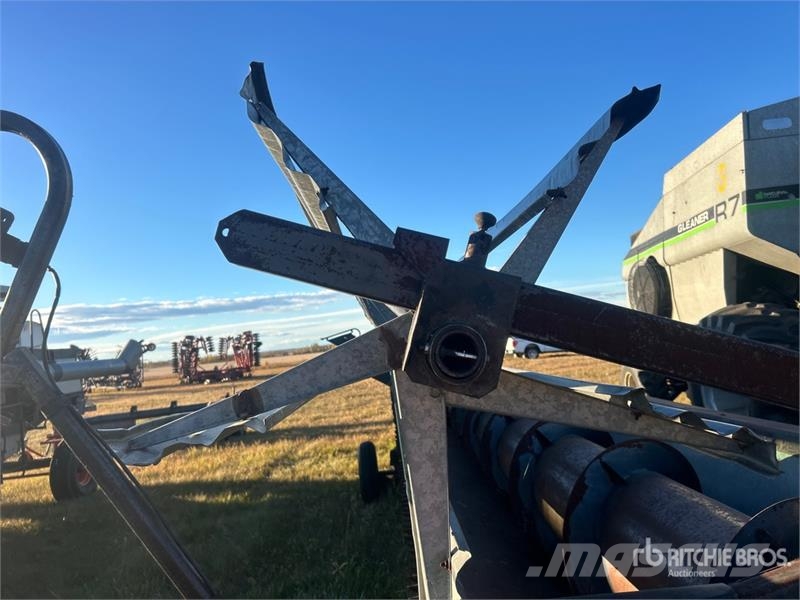 Gleaner 700 30 ft Combine Header Κεφαλές θεριζοαλωνιστικών μηχανών