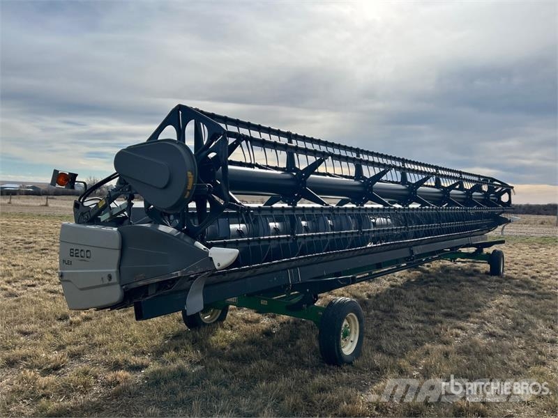 Gleaner 8200 35 ft Flex Combine Header Combine harvester heads