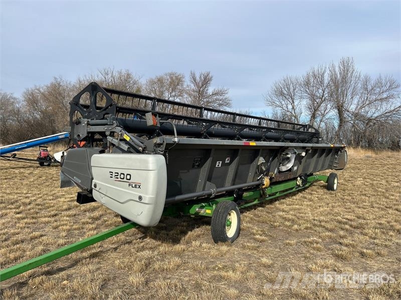 Gleaner 8200 35 ft Flex Combine Header Combine harvester heads