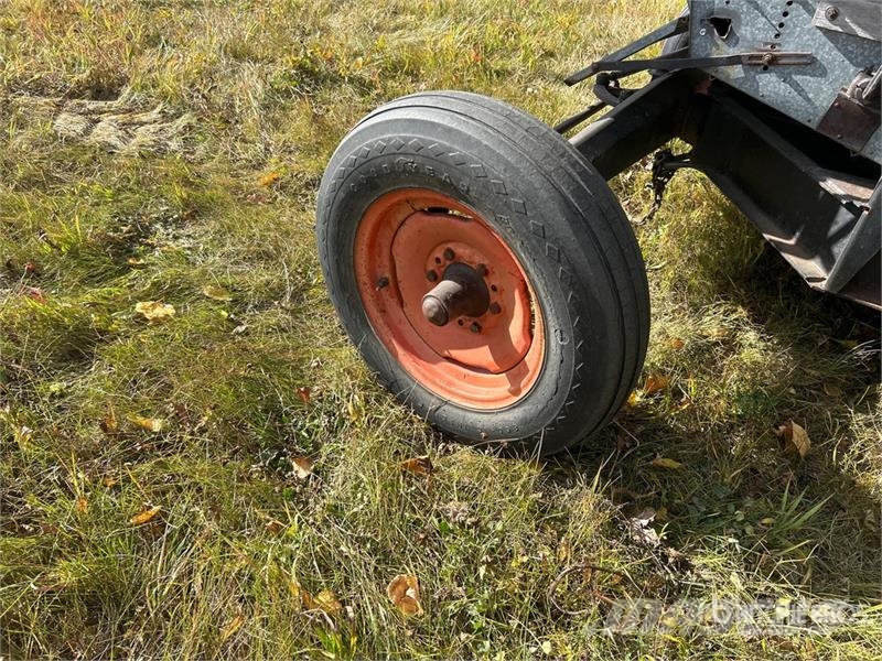 Gleaner A Combine Harvester Kombajni