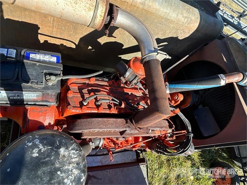 Gleaner Baldwin Combine Harvester Combine de secerat