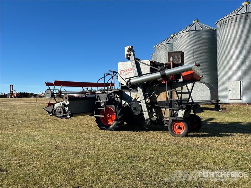Gleaner Baldwin Combine Harvester Combine de secerat