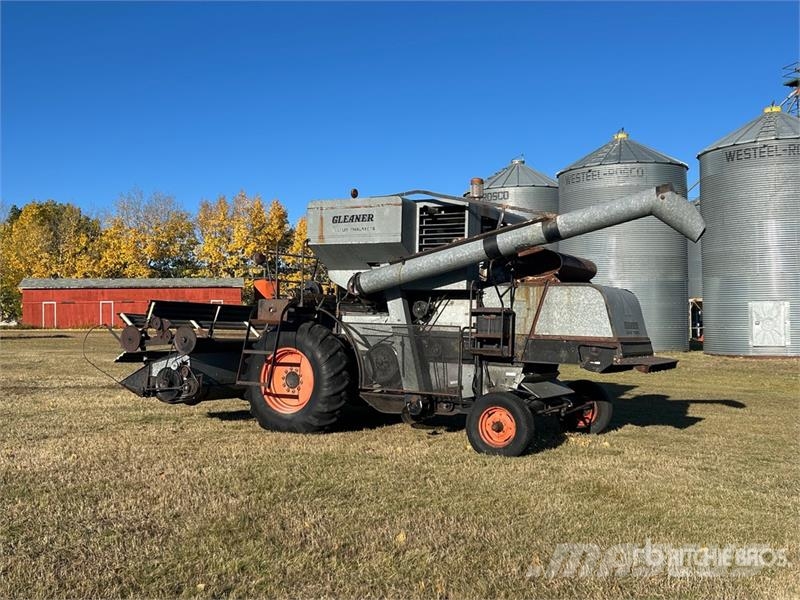Gleaner G Combine Harvester Combine de secerat