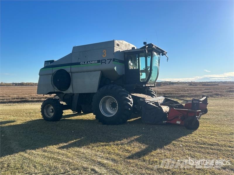 Gleaner R7 4x4 Combine Harvester Combine harvesters