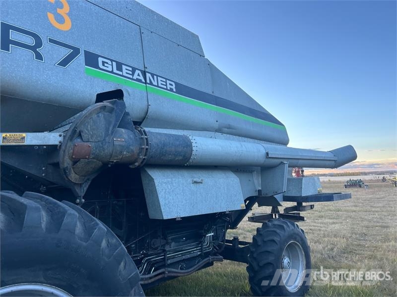 Gleaner R7 Combine Harvester Mietitrebbiatrici