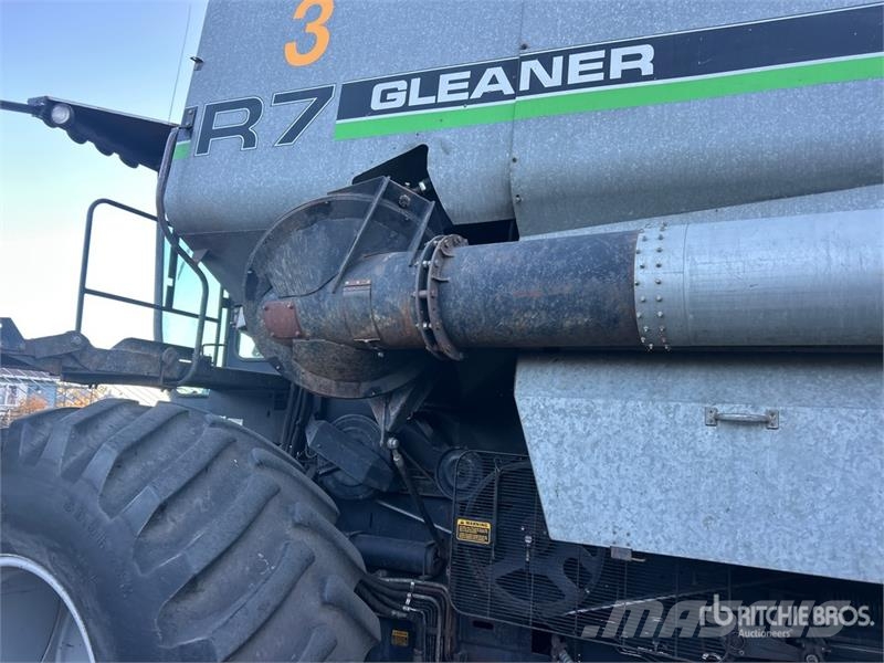Gleaner R7 Combine Harvester Mietitrebbiatrici