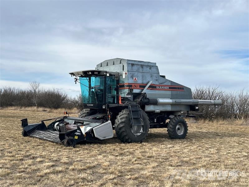 Gleaner R72 حصادات