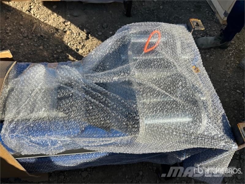  GLTP4500 2 Post 10000 lb Vehicle Lift (Unused) معدات البناء - غير ذلك