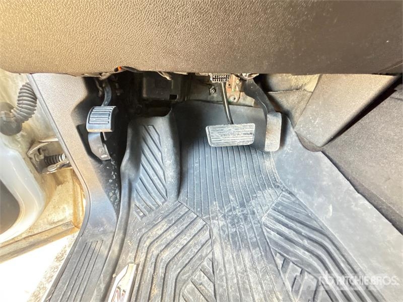 GMC 1500 4x4 Crew Cab Pickup Other