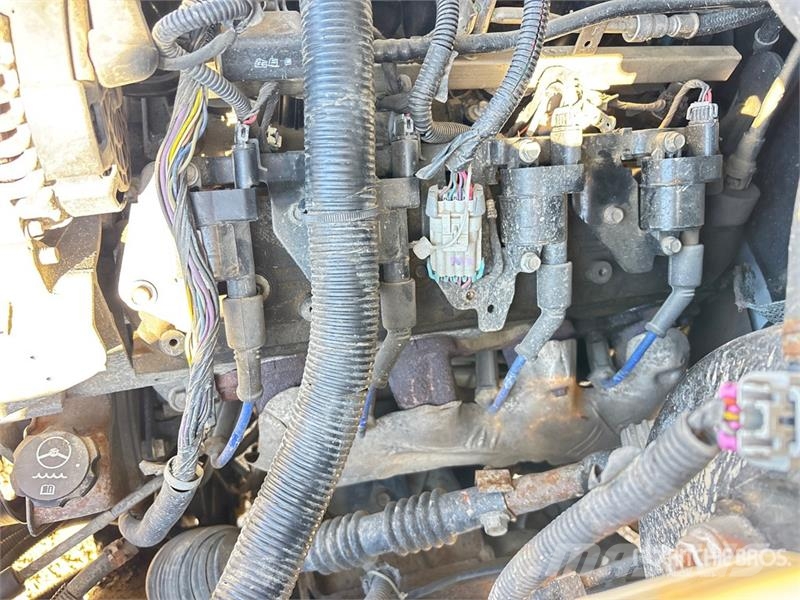 GMC 1500 4x4 Crew Cab Pickup Other