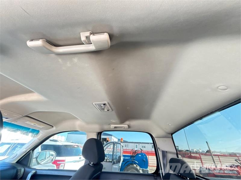 GMC 1500 4x4 Crew Cab Pickup Other