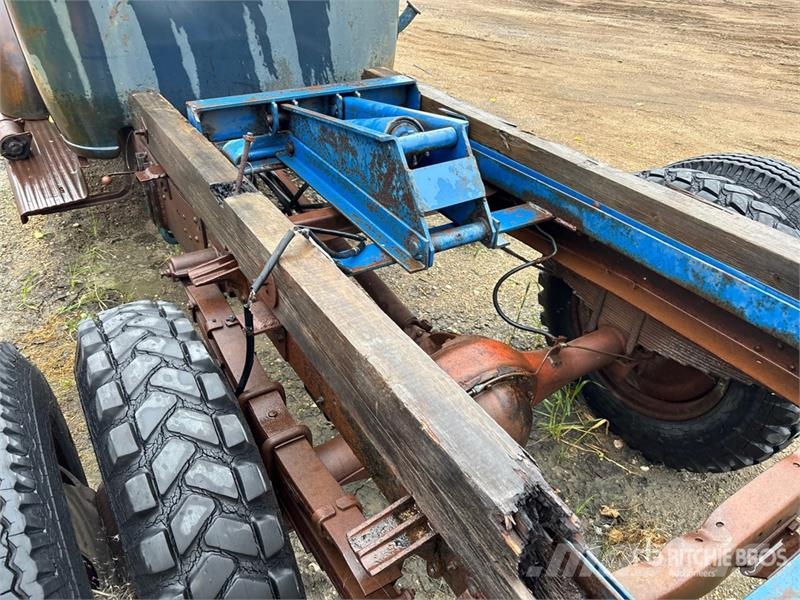 GMC 1533 Antique Pickup Ostalo