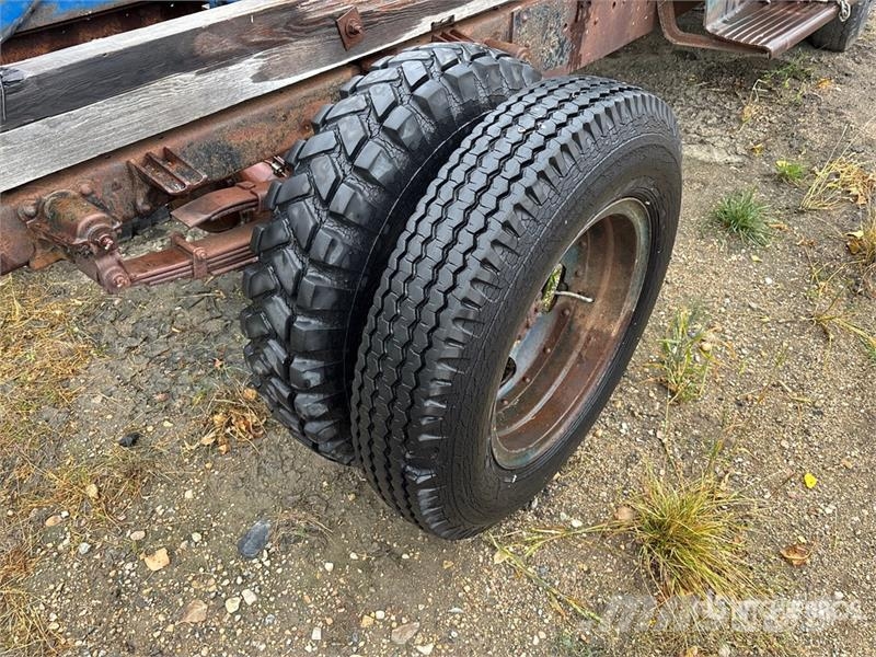GMC 1533 Antique Pickup Ostalo