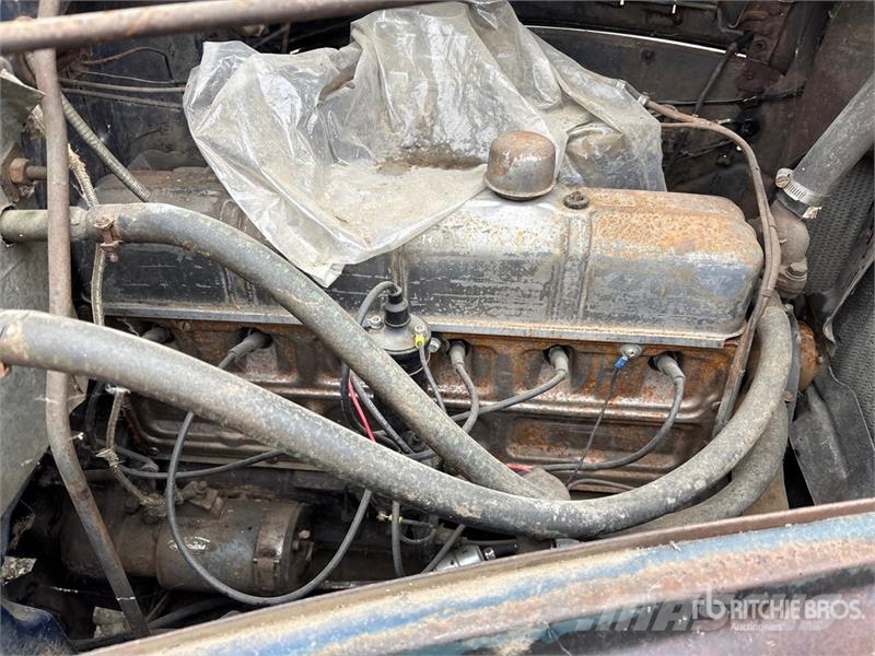 GMC 1533 Antique Pickup Ostalo