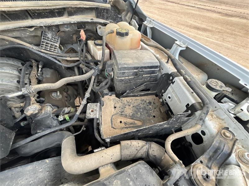 GMC 2500 SLE 4x4 Crew Cab Pickup Muu