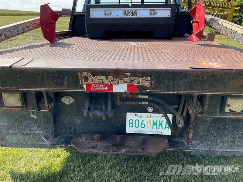 GMC 3500 SL 4x4 Flatbed Truck Platte bakwagens