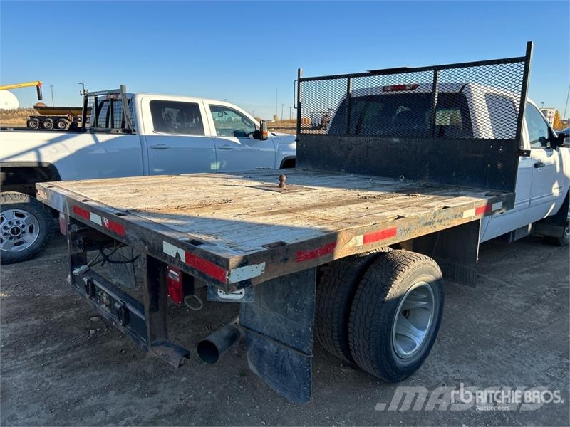 GMC 3500HD Pritschenwagen/Pritschenwagen mit Seitenklappe