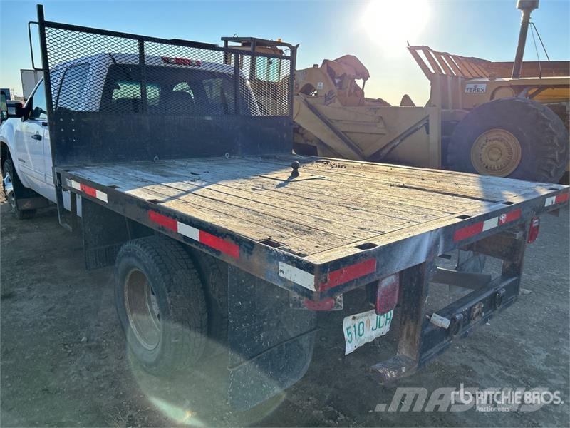 GMC 3500HD Pritschenwagen/Pritschenwagen mit Seitenklappe